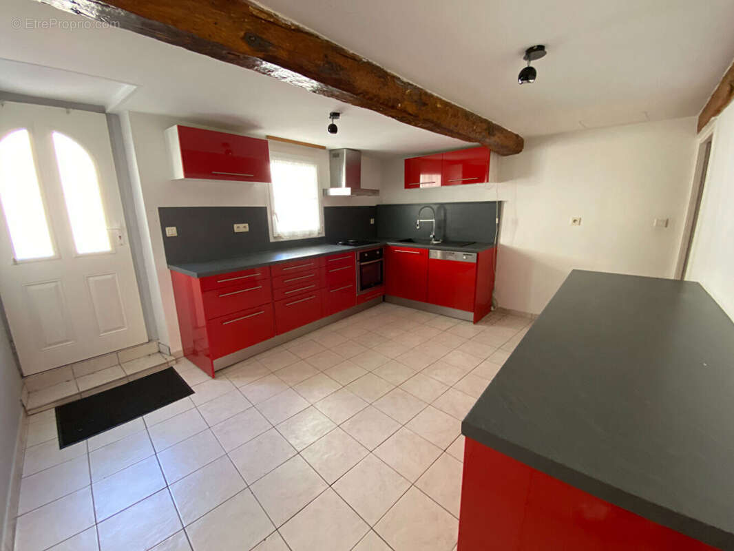 Castelnaudary centre, maison 3 chambres avec petit jardin - photo 3