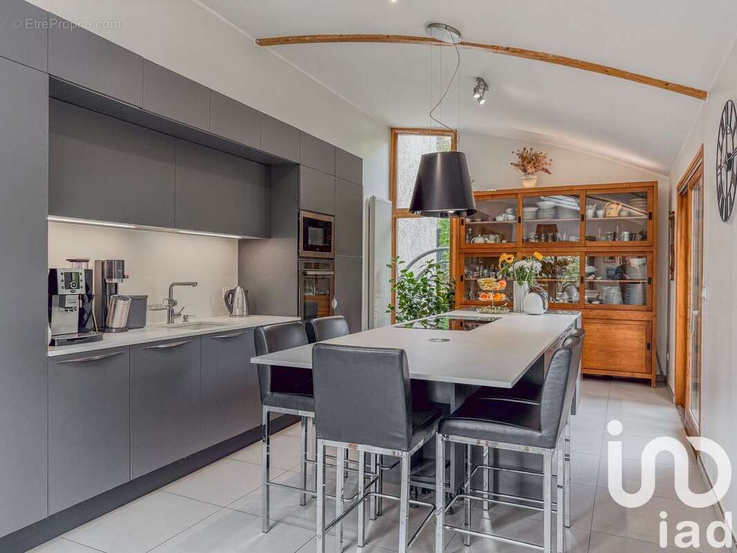 Photo 6 - Maison à LYON-9E