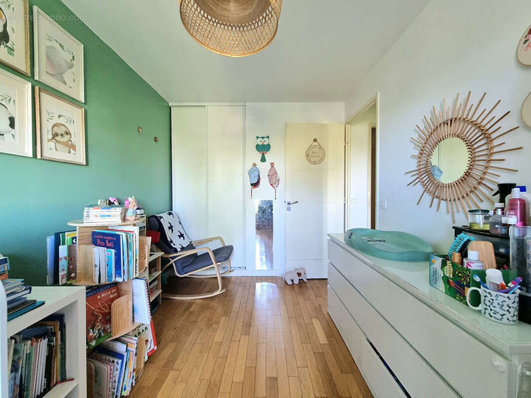Appartement à LE PERREUX-SUR-MARNE