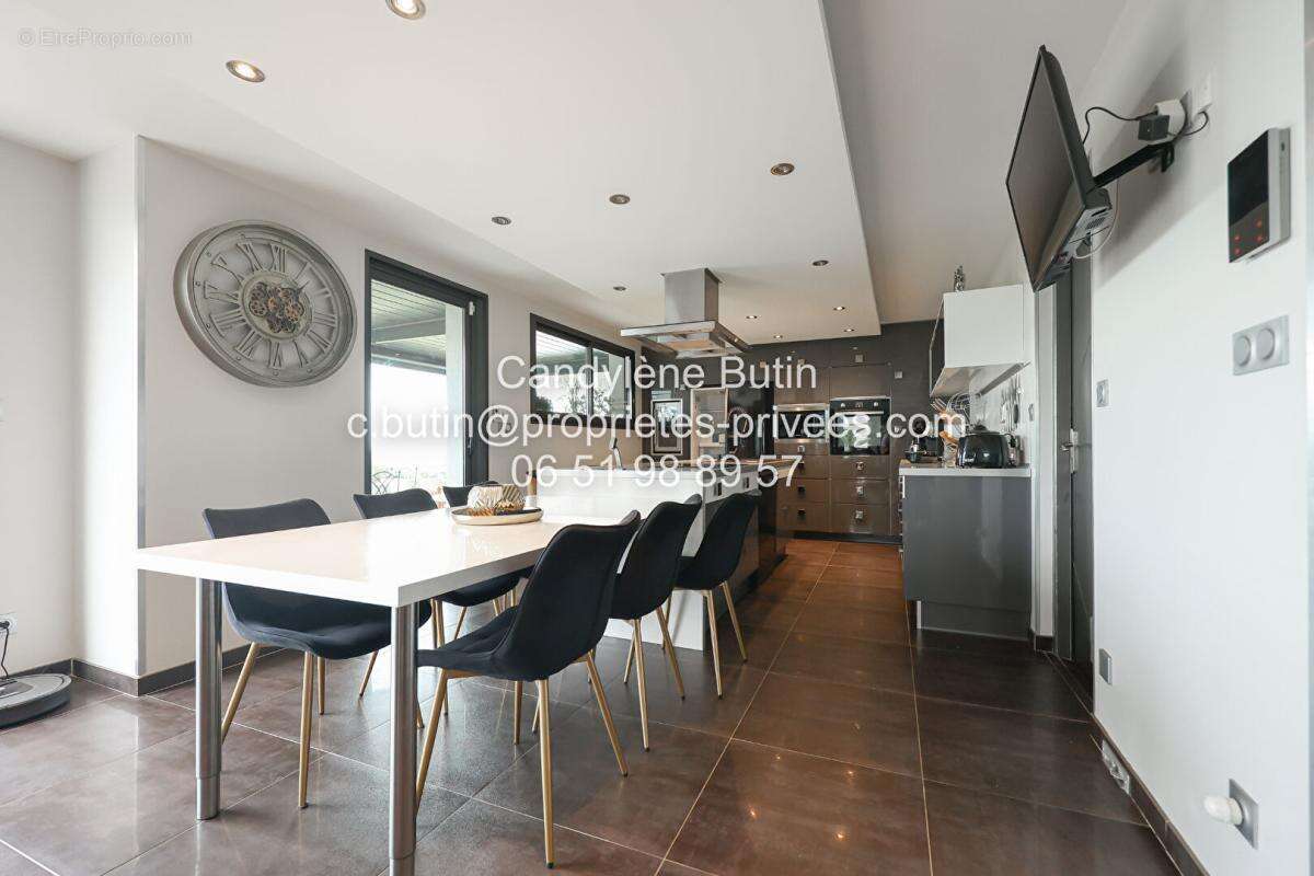 Maison à LA REDORTE