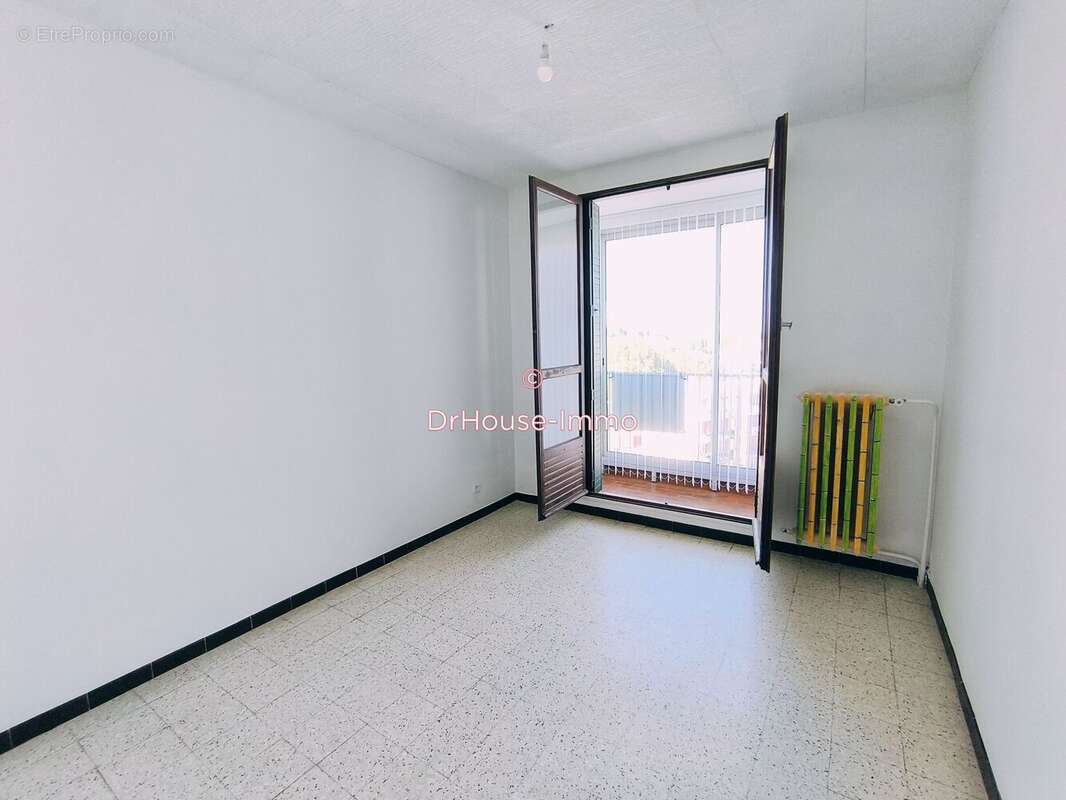 Appartement 72 m² à Allauch  - photo 43