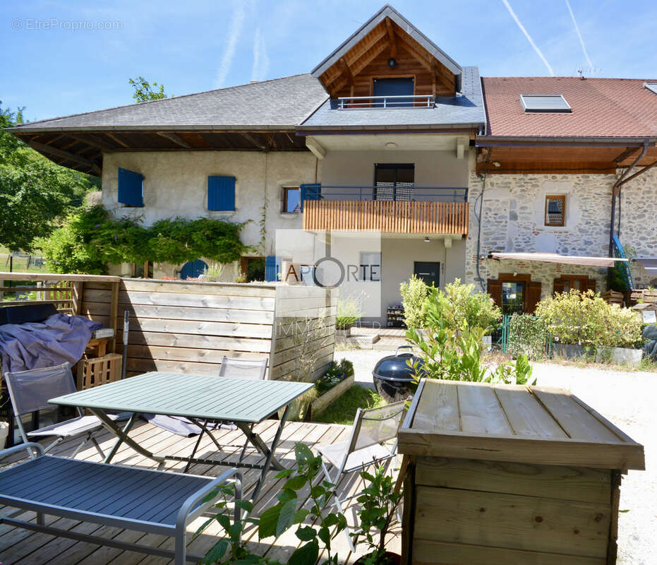 Maison à SAINT-JORIOZ
