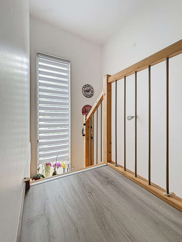 Appartement à OULLINS