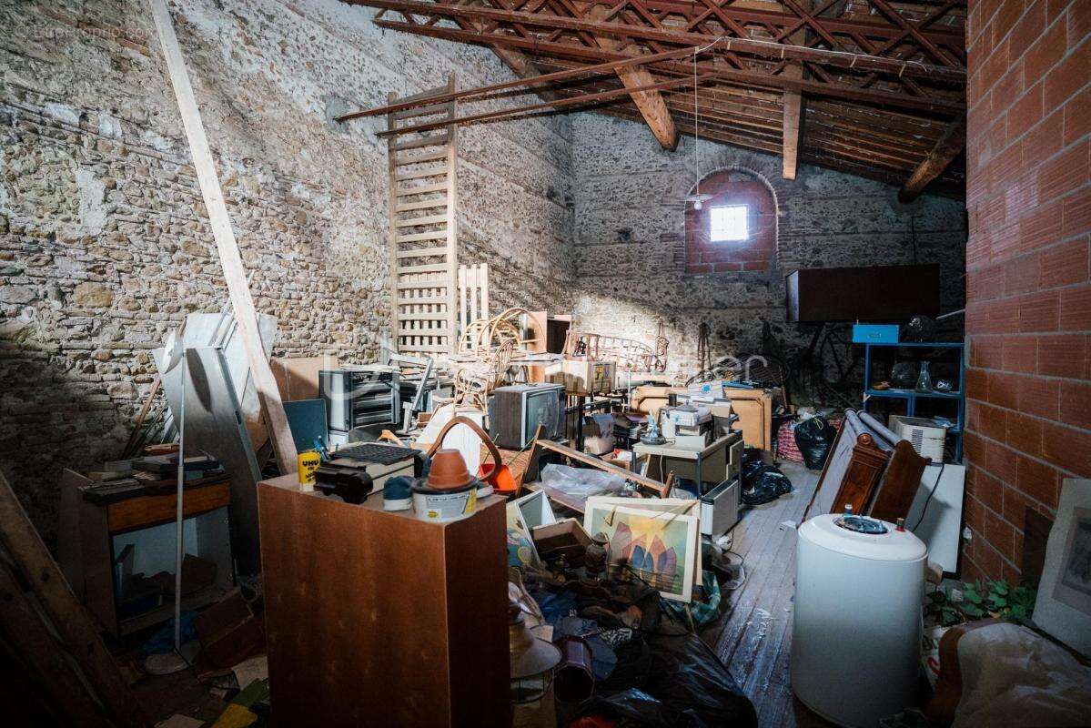 Appartement à BAGES