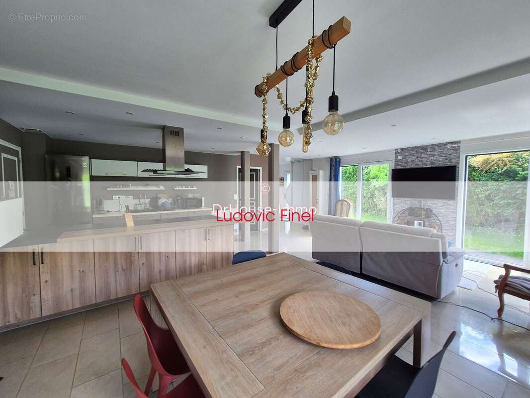 Maison 125 m² à Epron  - photo 2