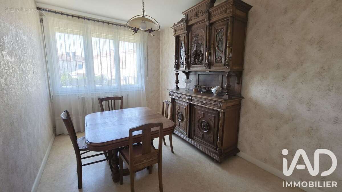 Photo 9 - Maison à ROMANS-SUR-ISERE