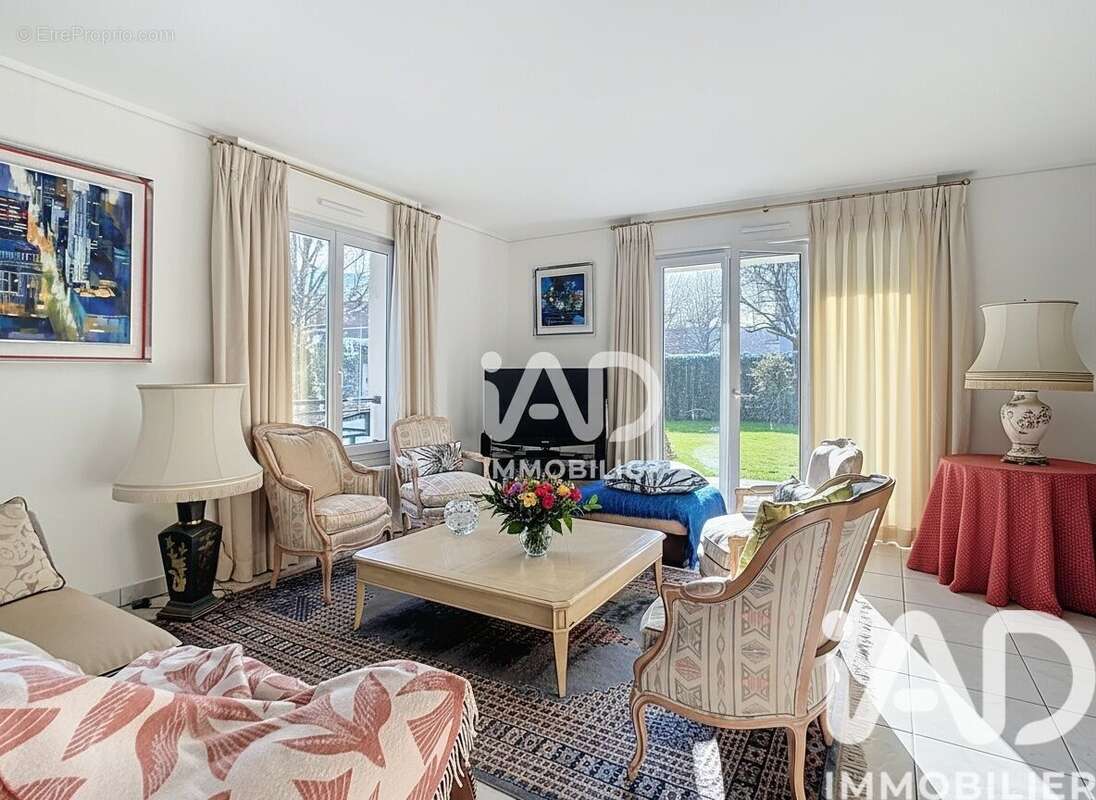 Photo 3 - Appartement à SAINT-MAUR-DES-FOSSES