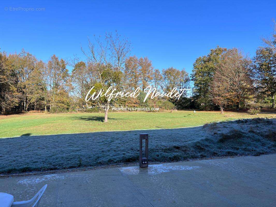 Maison à PARIGNE-L'EVEQUE