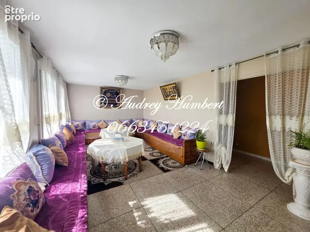 EXCLUSIVITE FORCALQUIER, proche centre-ville, APPARTEMENT T5, 109 M² avec balcon - photo 3