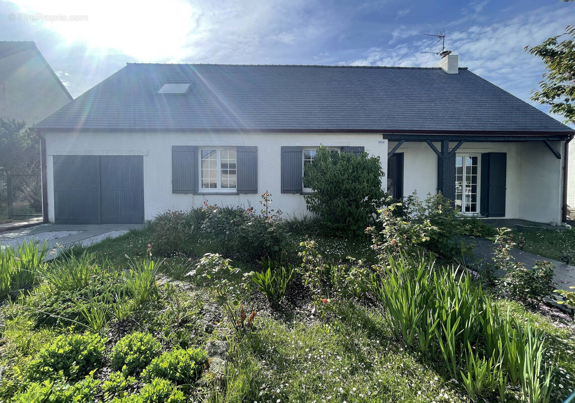 Maison à LIGNE