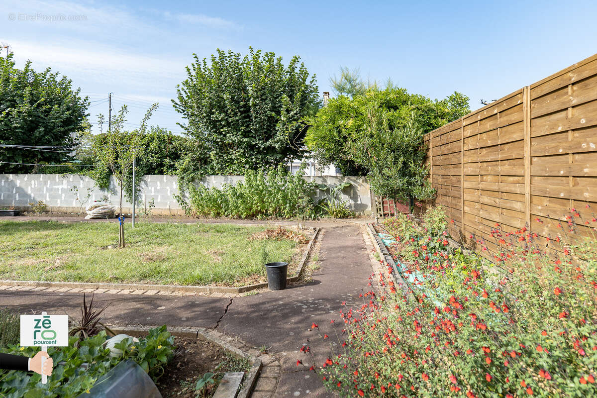 Maison à FONTENAY-LE-COMTE