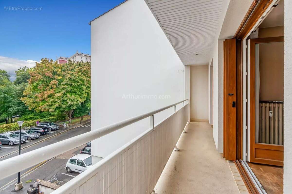 Appartement à THORIGNY-SUR-MARNE