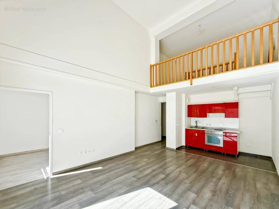 Appartement à RIS-ORANGIS