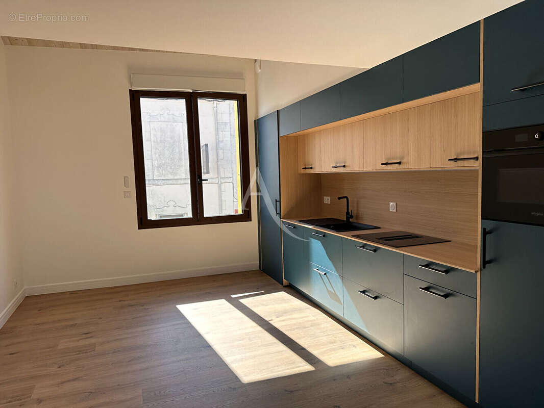 Appartement à FOURAS