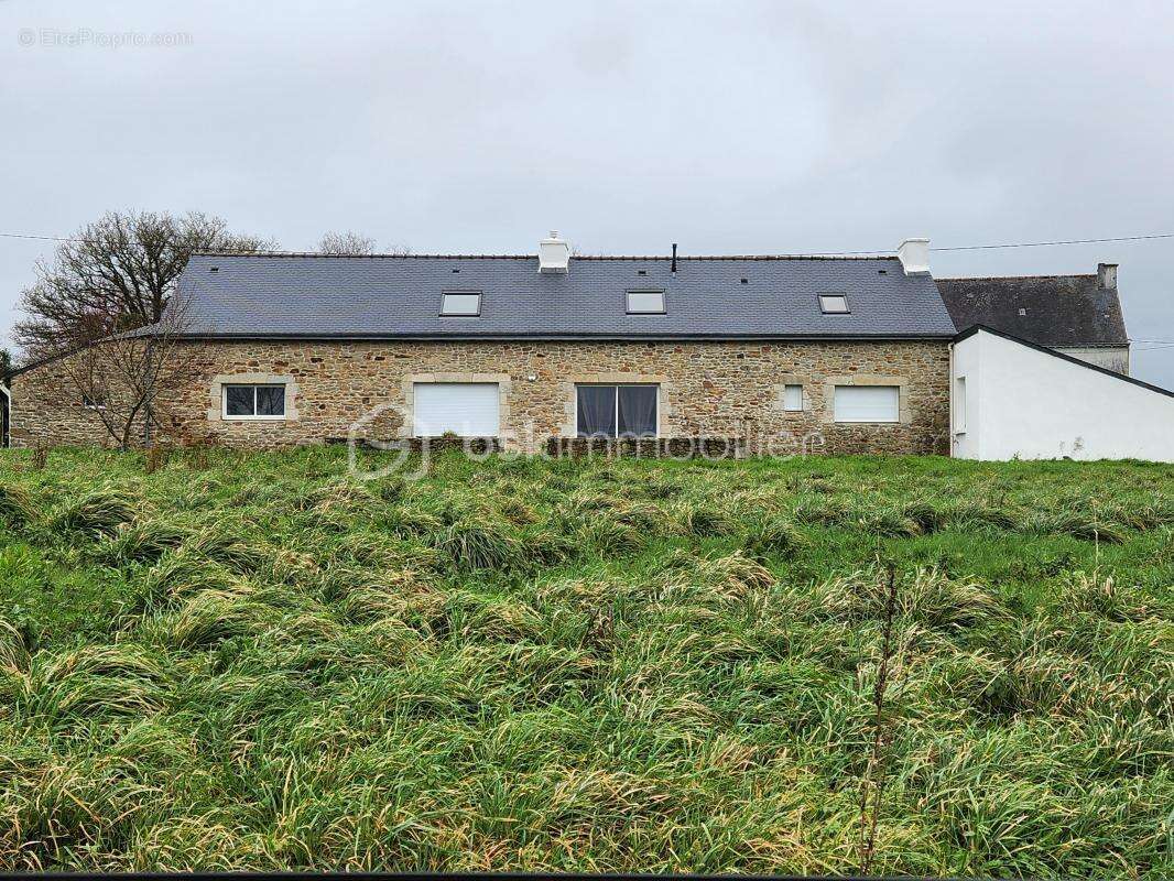 Maison à GRAND-CHAMP