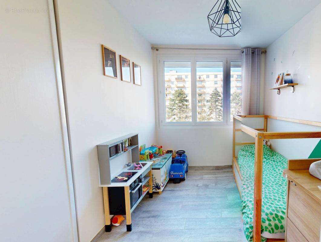 Appartement À Vendre - photo 8