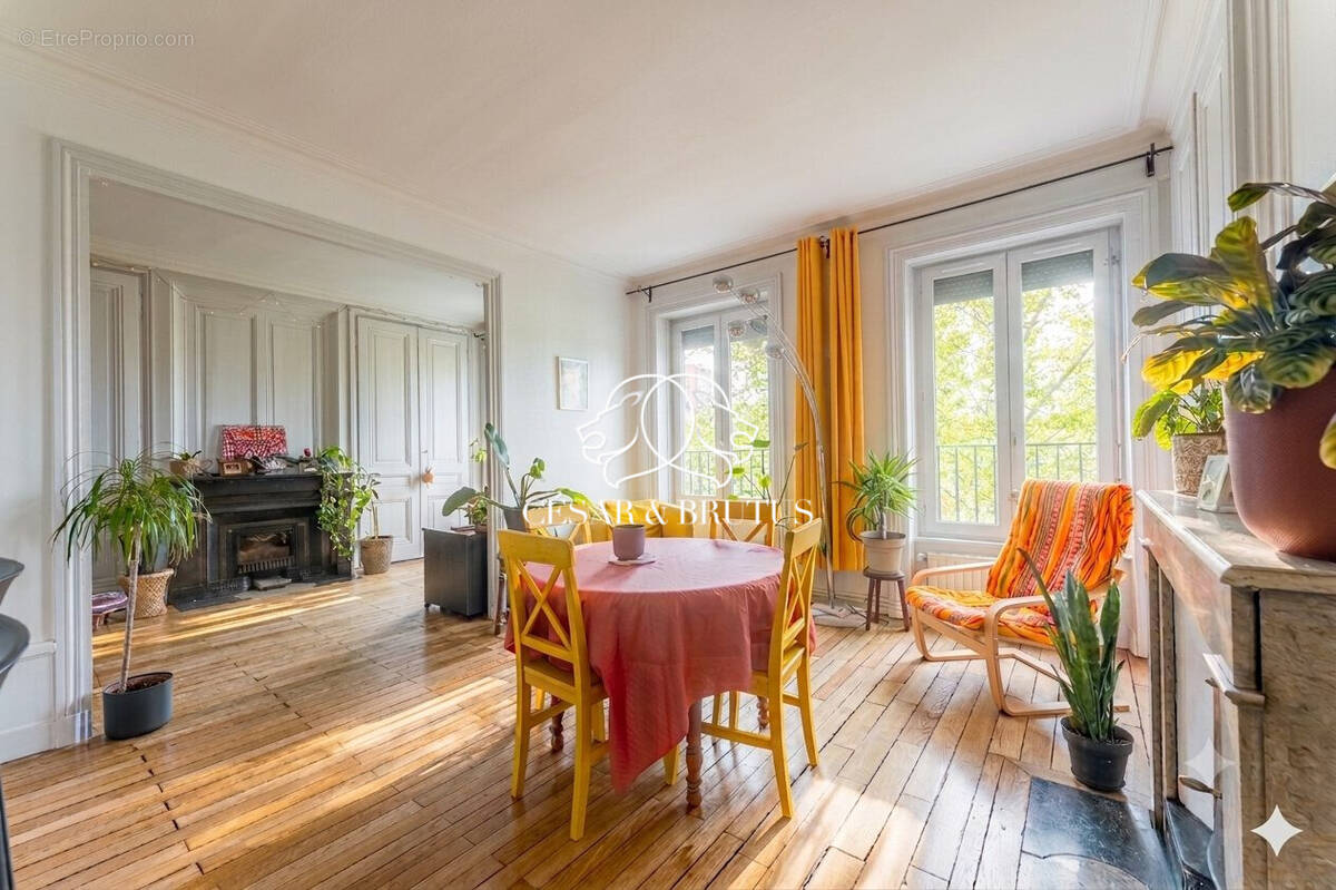 Appartement à LYON-7E