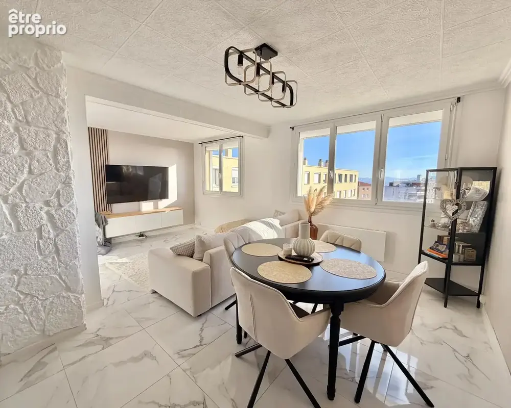 Appartement à MARSEILLE-15E