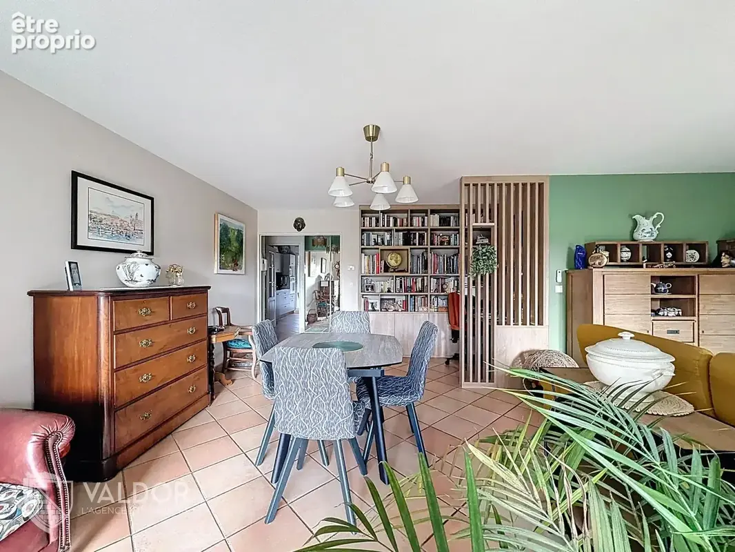 Appartement 3 pièces 83 m² à vendre à Villefranche-Sur-Saone (69400) - photo 4
