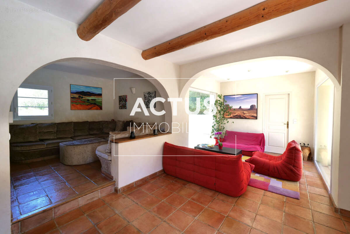 Maison à SALON-DE-PROVENCE