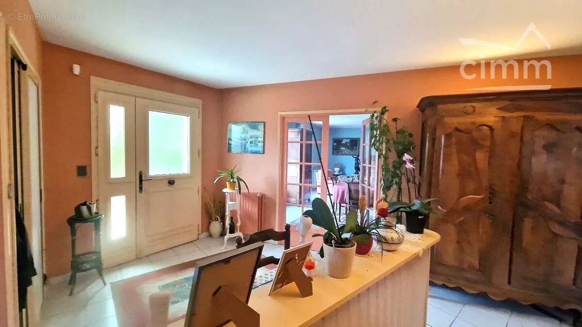 Grande et belle maison bien entretenue - photo 3