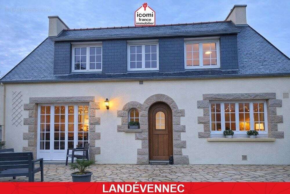 Maison à LANDEVENNEC