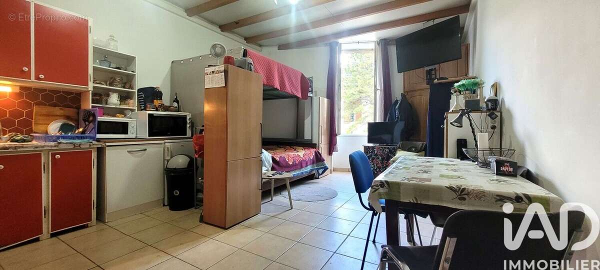 Photo 2 - Appartement à CHATEAURENARD