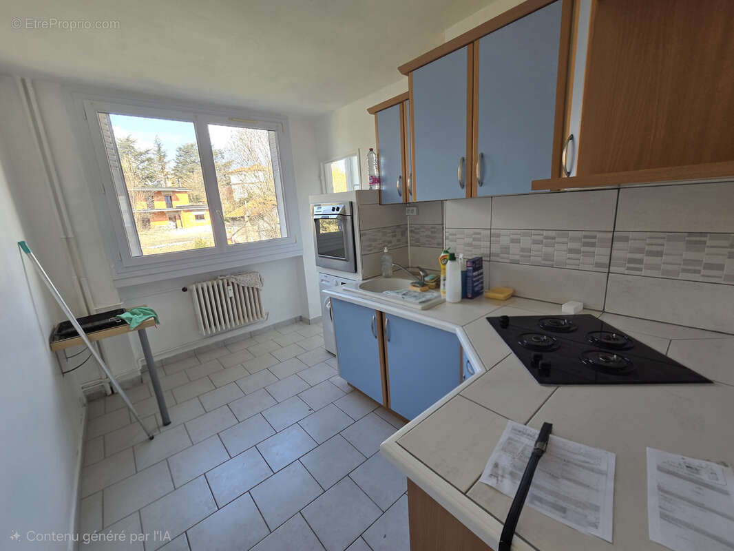 Appartement à SAINT-ETIENNE