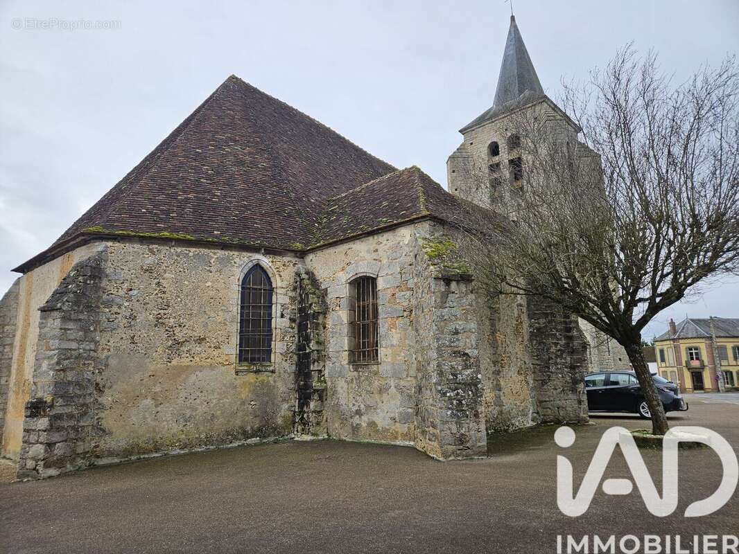 Maison 57 m² à Chaumot  - photo 2