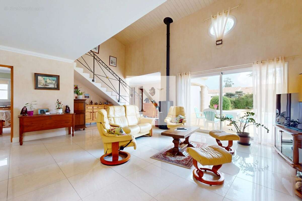 Maison 169 m² à Marsilly  - photo 3