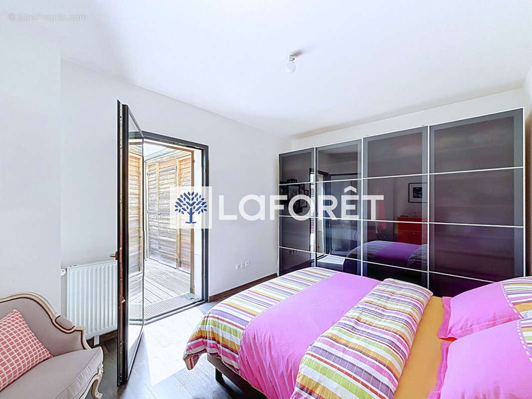 Appartement (T3) en RDC avec jardin plein sud à Saint-Nom-la-Bretèche - photo 5