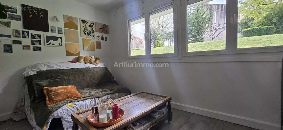 Appartement à CHENNEVIERES-SUR-MARNE