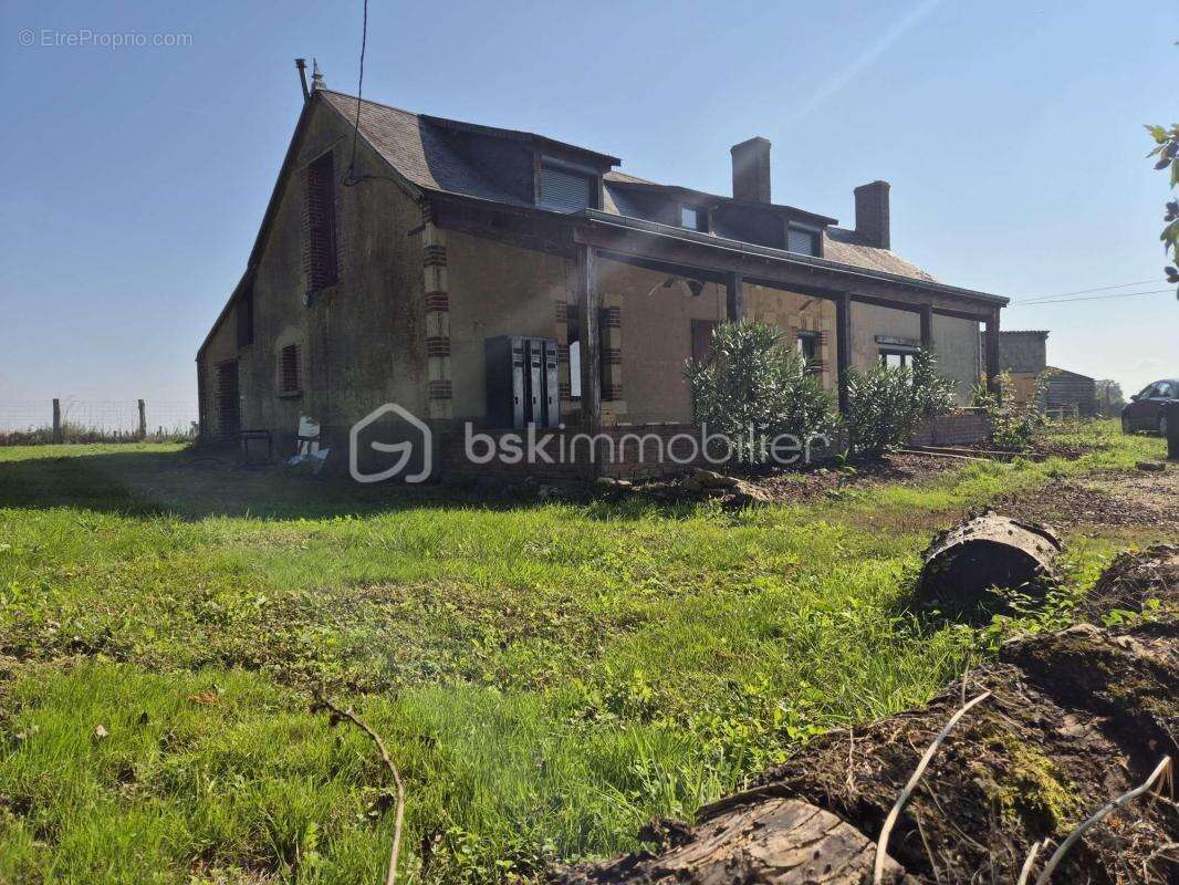 Maison à VILLIERS-AU-BOUIN