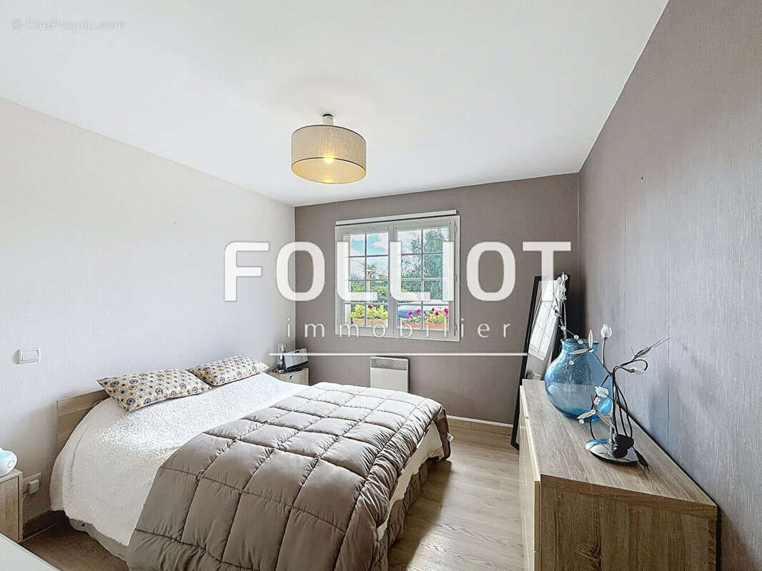 Maison à FRENOUVILLE