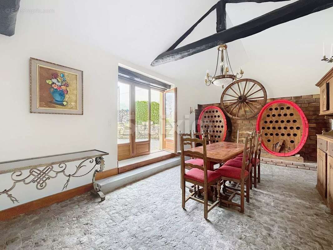 Maison à CHATILLON-SUR-CHALARONNE