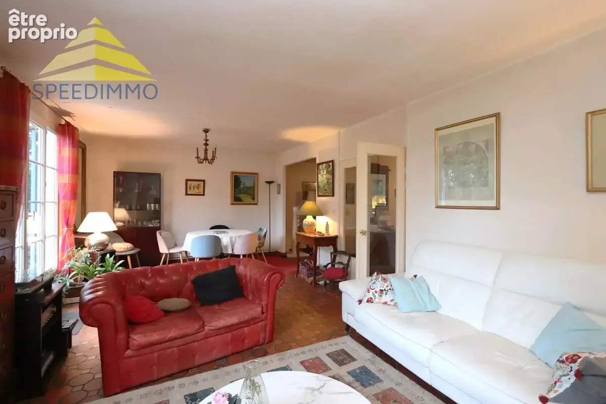 Maison spacieuse à Mandres-les-Roses avec piscine - photo 3