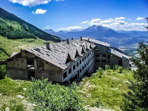 Appartement à SAINT-HONORE