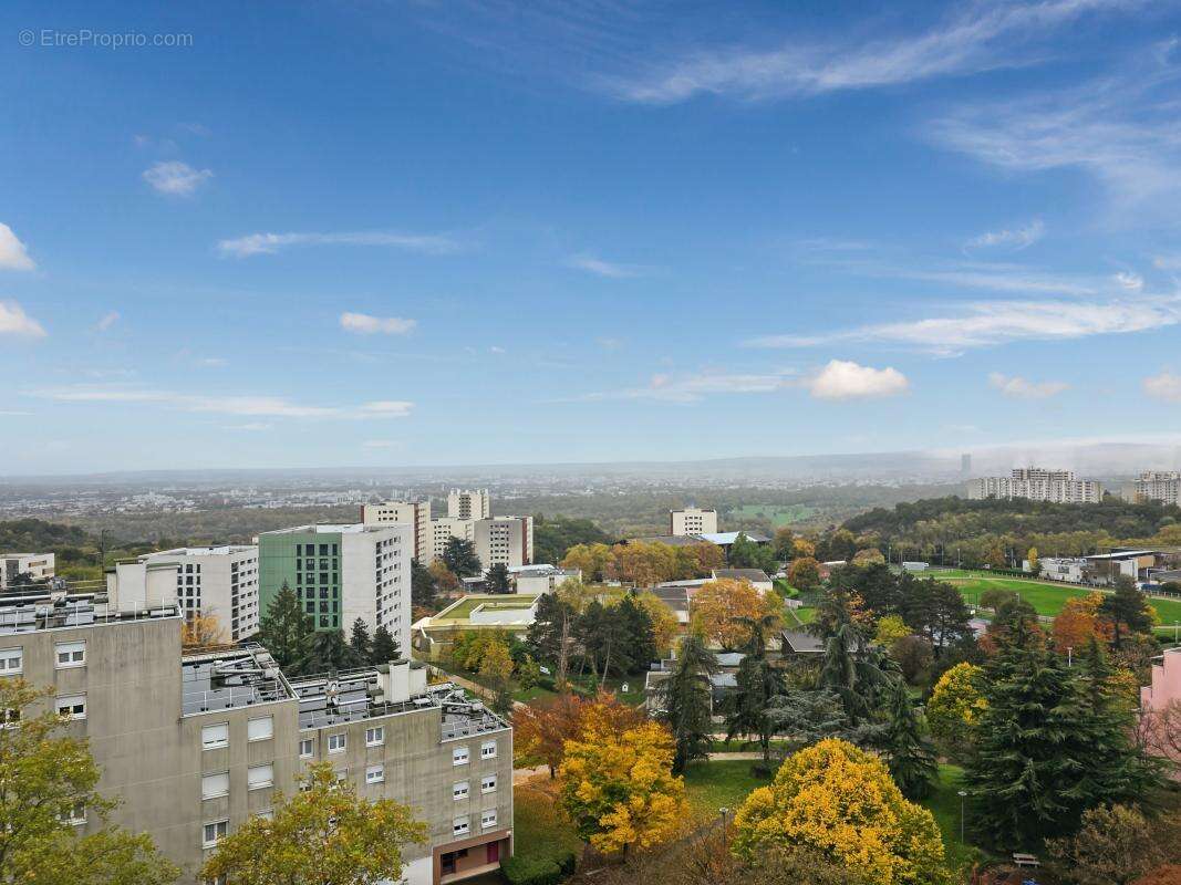 Appartement à RILLIEUX-LA-PAPE