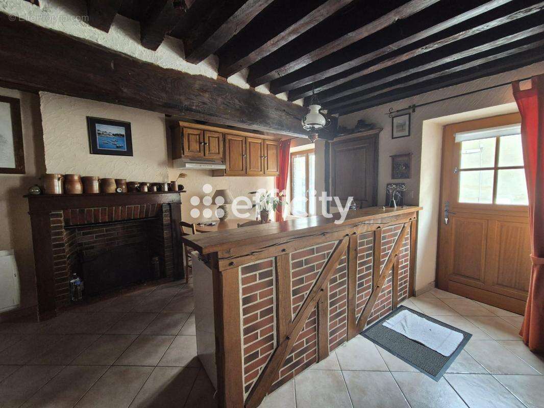 Maison 7 pièces 148 m² à vendre à Saint-Laurent-Nouan (41220) - photo 3