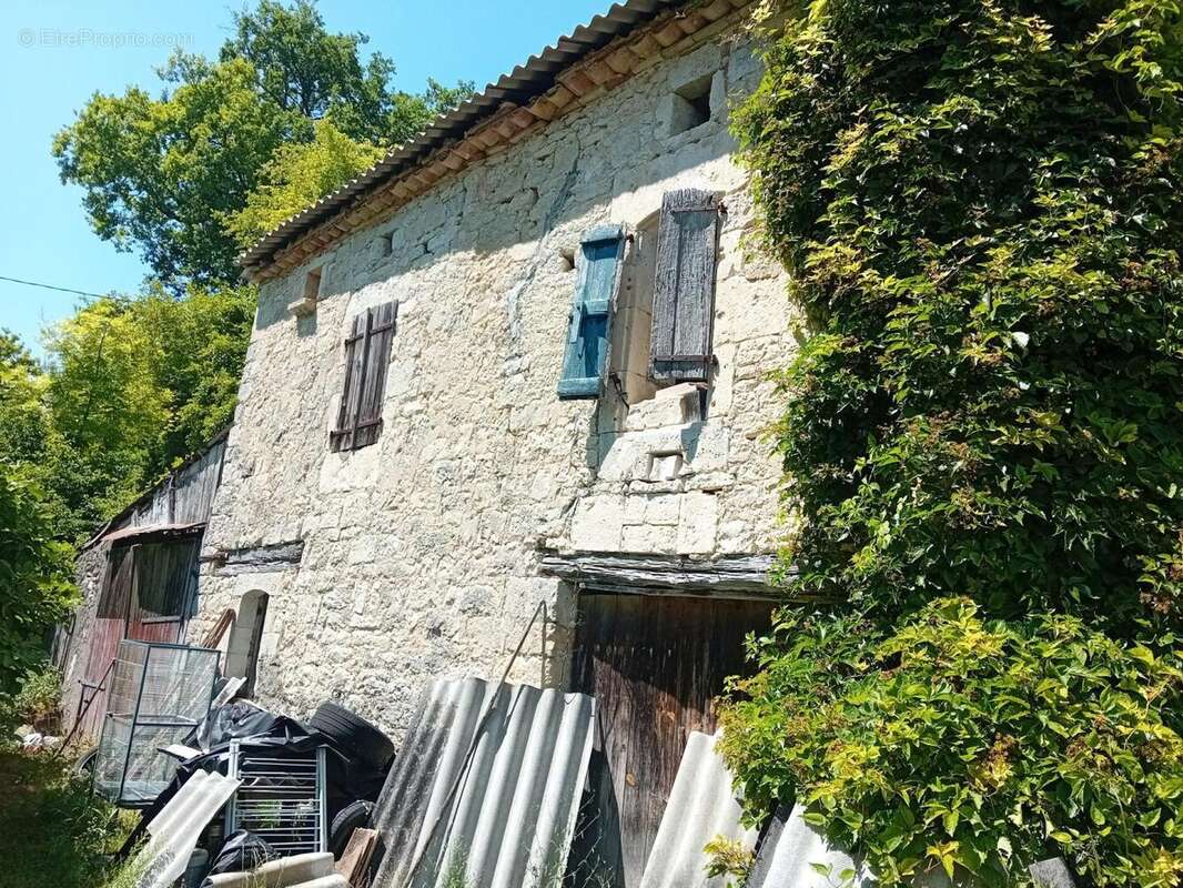  Deuxiéme maison  - Maison à MONTCUQ