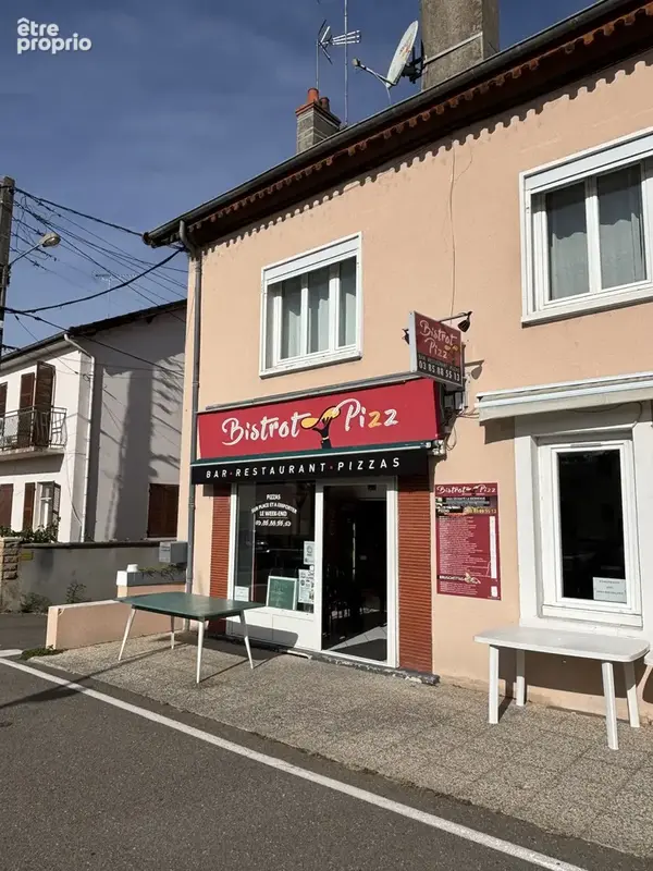 Photo 1 - Commerce à DIGOIN