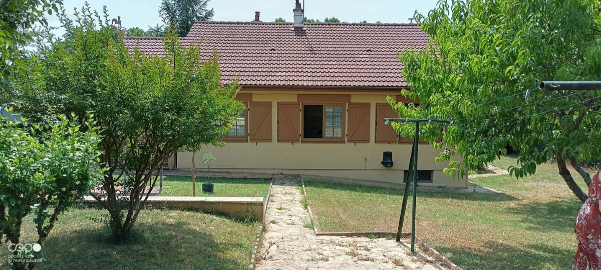 Maison à BELLENEUVE