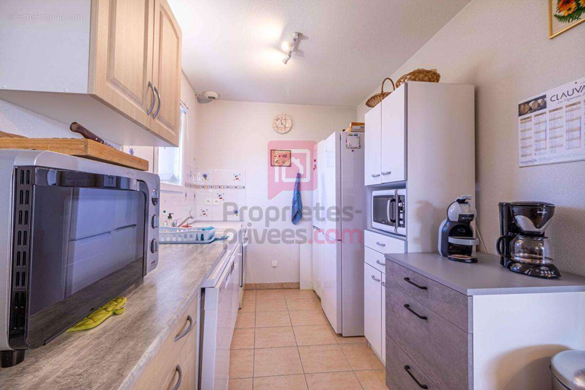 INVESTISSEURS- appt T3  67.32 m2 avec terrasse 14 m2, garage, parking. loué - photo 14