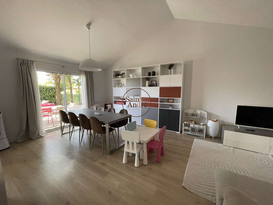 Maison 100 m² à Angouleme  - photo 4