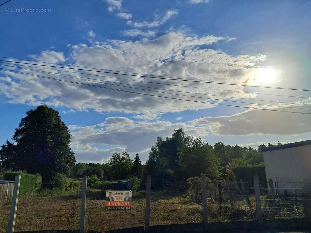 Photo 4 - Terrain à BONNAY