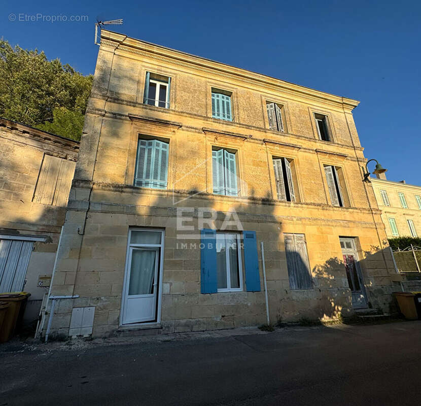 Maison à BOURG