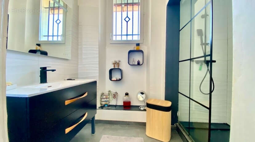 Appartement à SANARY-SUR-MER