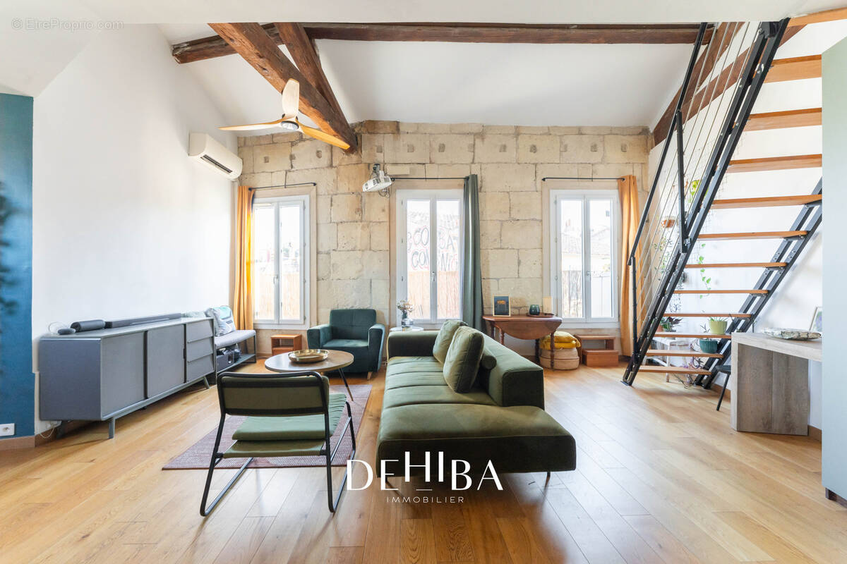 Appartement à MARSEILLE-6E