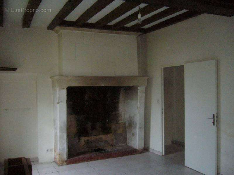 Maison 120 m² à Fontaine-Milon  - photo 6