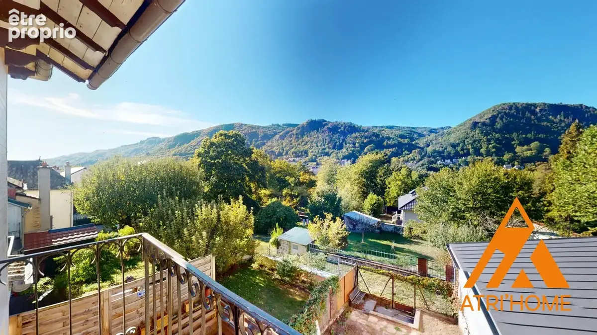 Maison 5 pièces 126 m² à vendre à Vic-Sur-Cere (15800) - photo 1